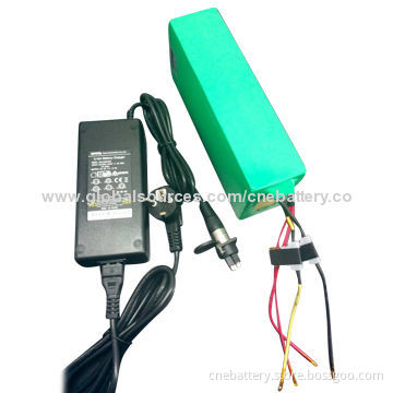 LiFePO4 Battery, Used for Solar LED Lights, 12 to 14.8V, 7800mAh Capacity